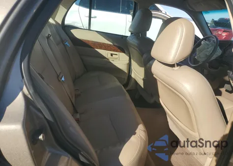 2004 Mercury Grand Marquis Gs из США, поврежденный, VIN 2MEFM74W14X665050